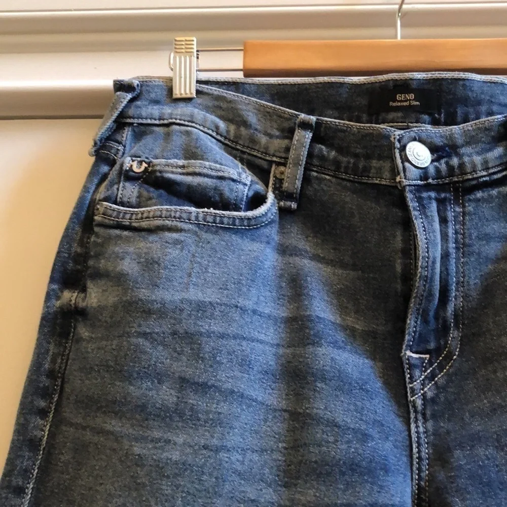 True Religion Geno Relaxed Slim Jeans 31